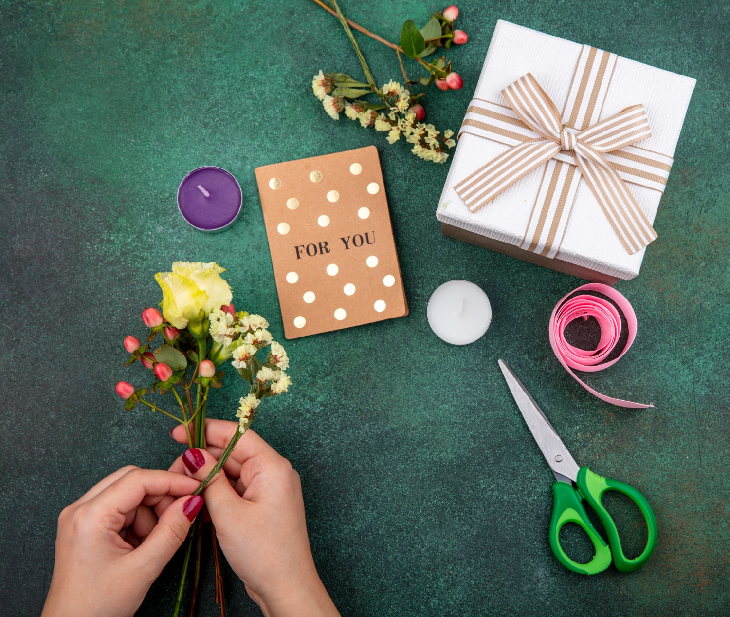 DIY crafting kit, Women's Day gift fun